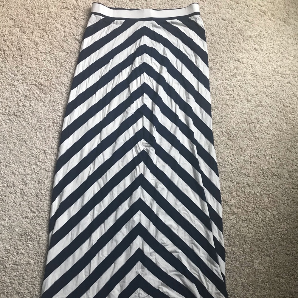 LOFT Chevron maxi skirt